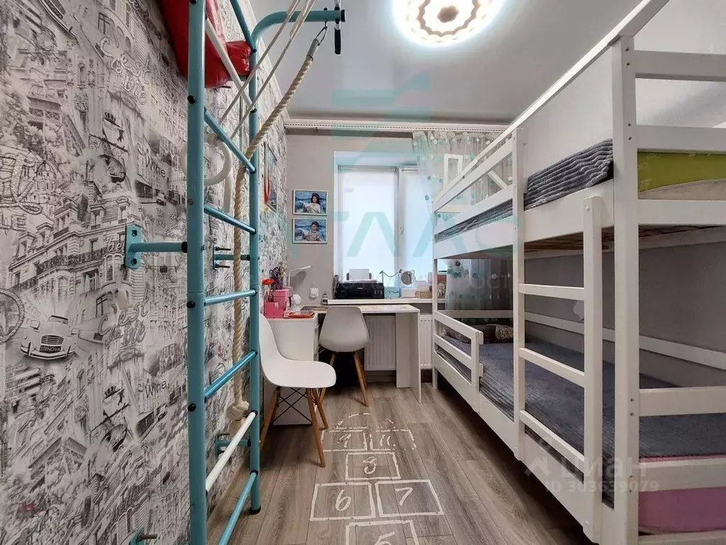 3-к кв. Крым, Симферопольский район, Пожарское с/пос, с. Лекарственное ... - Фото 1