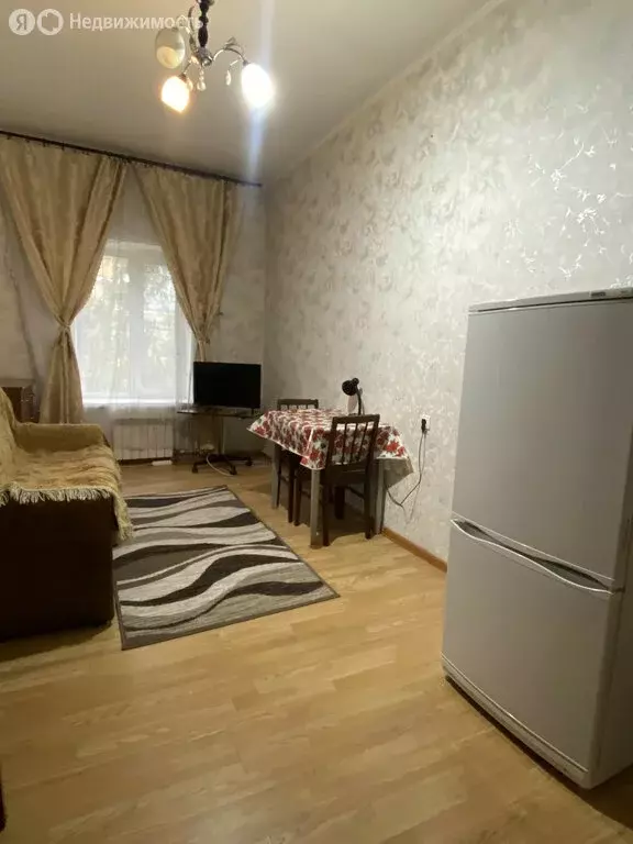 1к в 4-комнатной квартире (15 м) - Фото 1