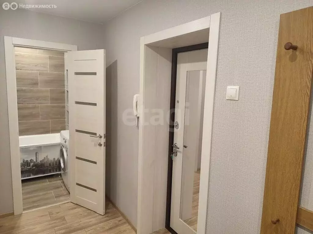 2-комнатная квартира: Киров, улица Дзержинского, 64к2 (46.8 м) - Фото 1