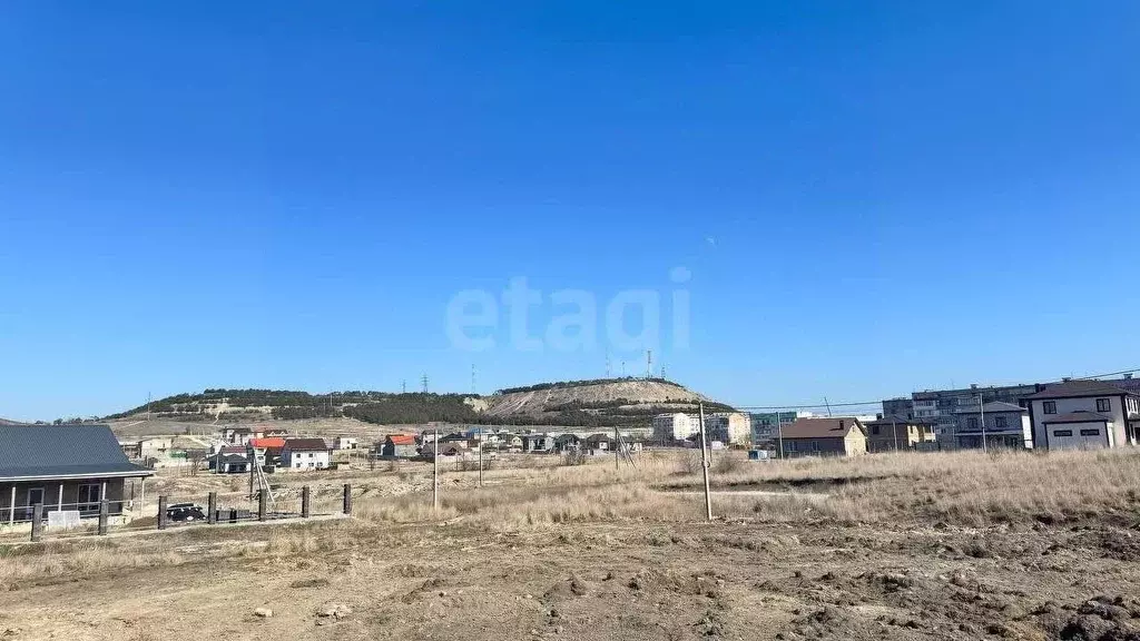 Участок в Крым, Феодосия ул. Интернациональная (6.22 сот.) - Фото 1