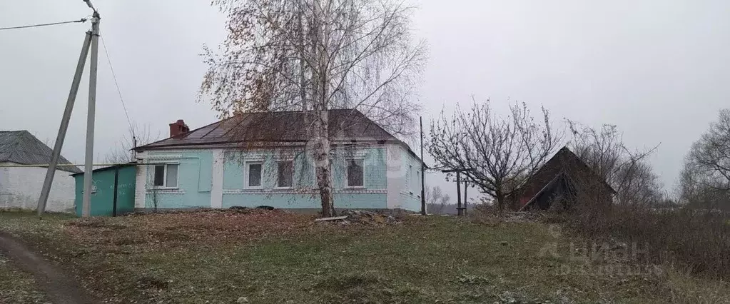 Дом в Липецкая область, Задонский район, Гнилушинский сельсовет, с. ... - Фото 1