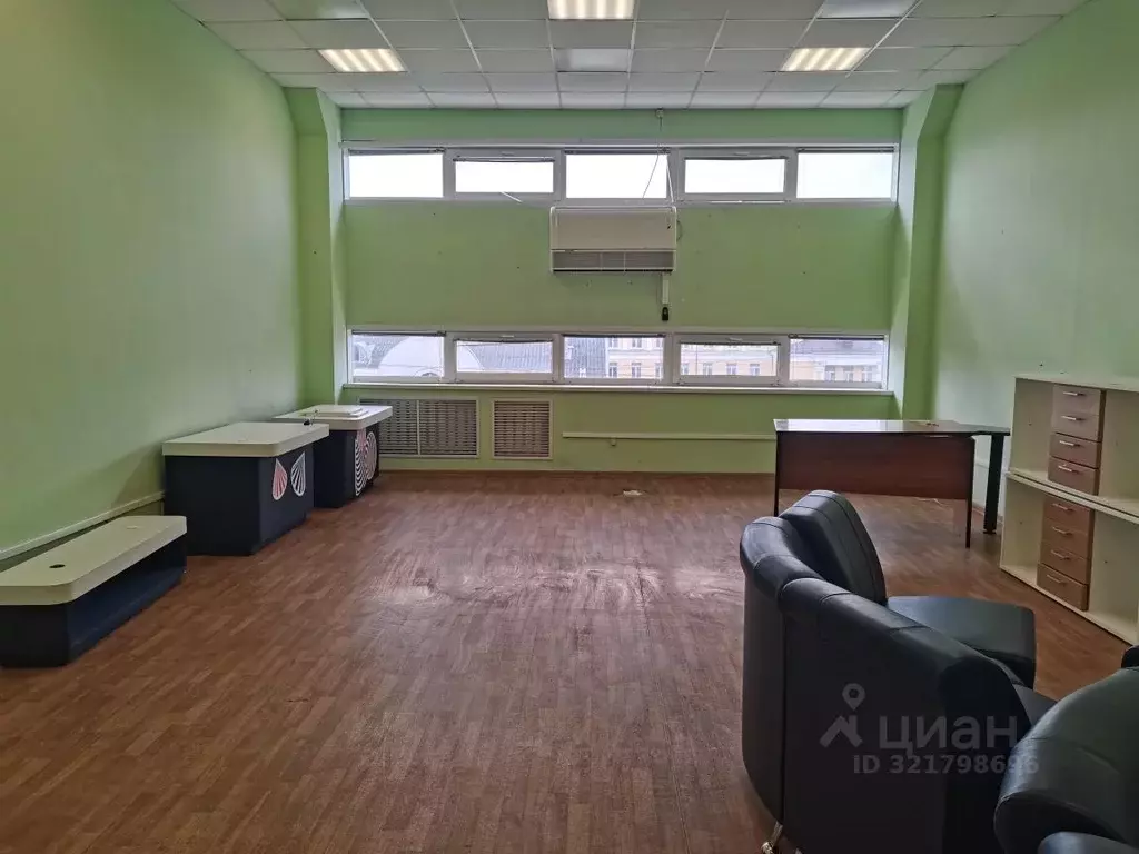 Помещение свободного назначения в Тверская область, Тверь Симеоновская ... - Фото 1