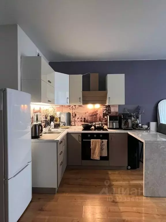 Студия Санкт-Петербург бул. Александра Грина, 1 (28.0 м) - Фото 1