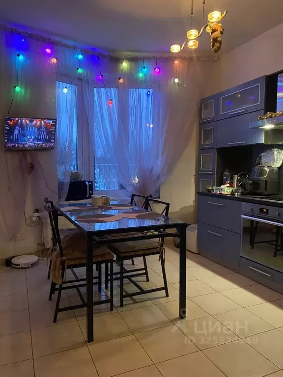 3-к кв. Московская область, Красногорск городской округ, Отрадное пгт ... - Фото 1