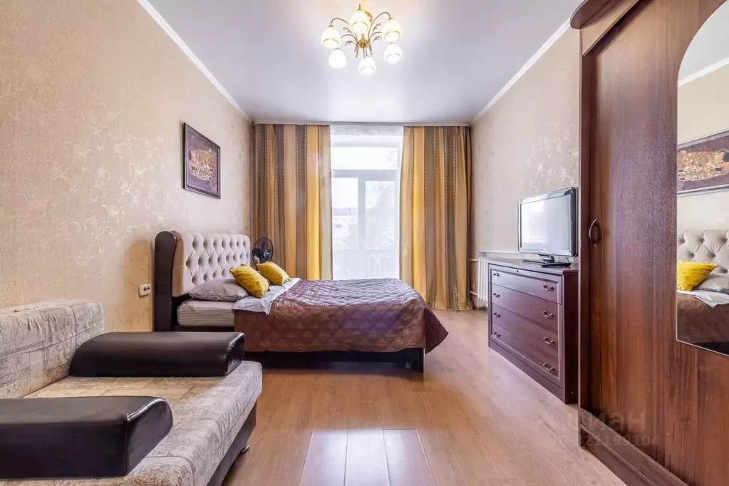 2-к кв. Курганская область, Курган ул. Красина, 70 (55.0 м) - Фото 0