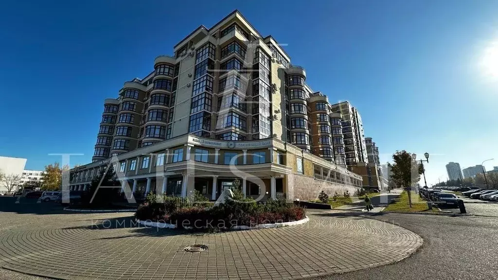 Помещение свободного назначения в Татарстан, Набережные Челны просп. ... - Фото 1