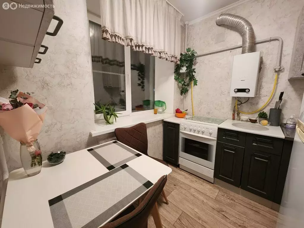 3-комнатная квартира: Великие Луки, улица Тимирязева, 17 (50.1 м) - Фото 2