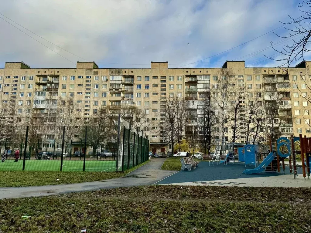 3-к. квартира, 75 м, 6/10 эт. - Фото 1