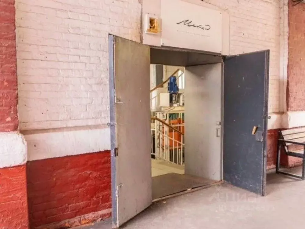 Торговая площадь в Москва Самокатная ул., 4С1 (800 м) - Фото 1