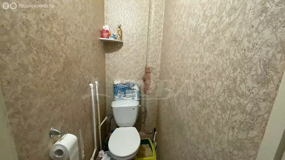 3-комнатная квартира: посёлок городского типа Боровский, улица ... - Фото 0