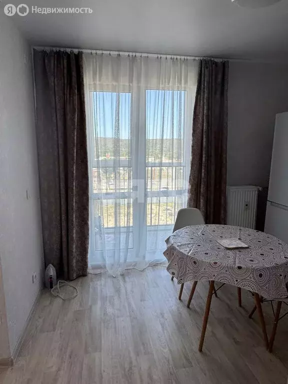 Квартира-студия: Майкоп, улица Вадима Лемеша, 3 (29.9 м) - Фото 1