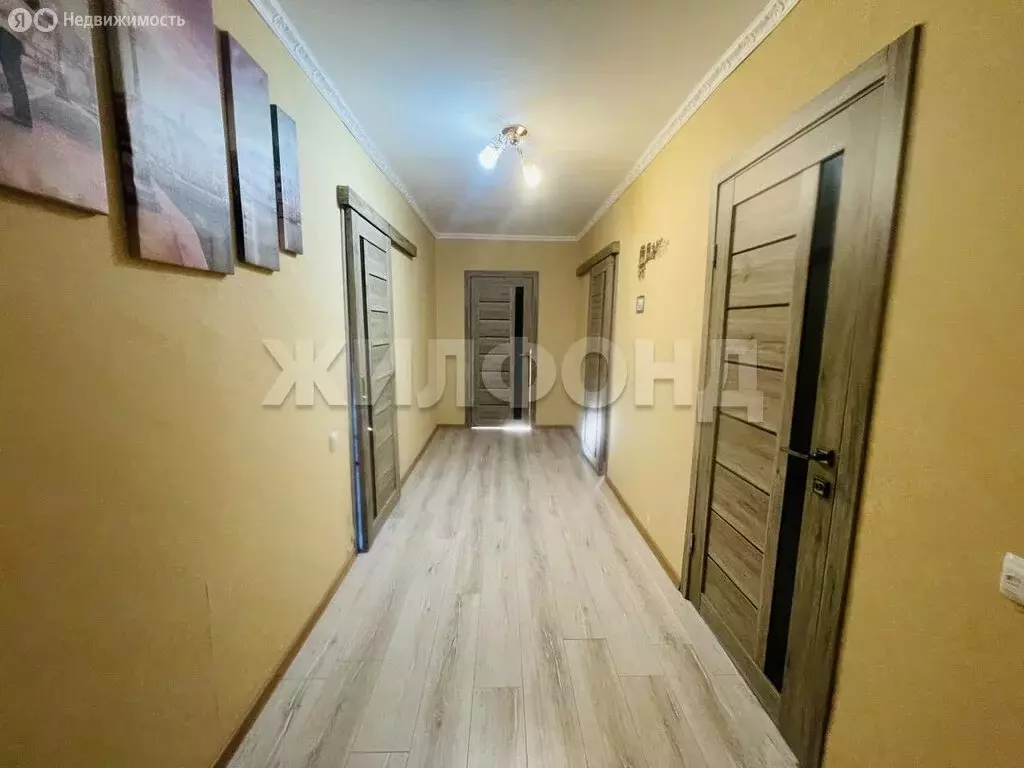 Дом в Новосибирская область, Карасукский муниципальный округ, посёлок ... - Фото 1