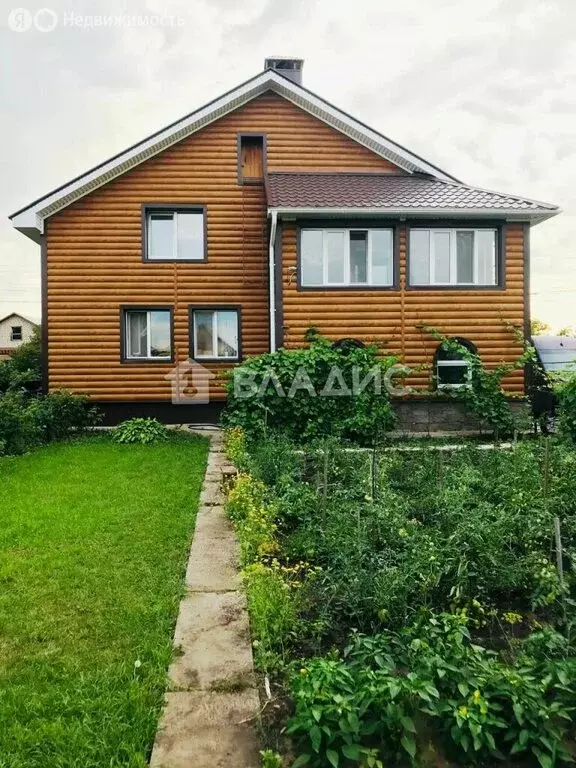 Дом в Загородный, улица Есенина, 11 (204.9 м) - Фото 0