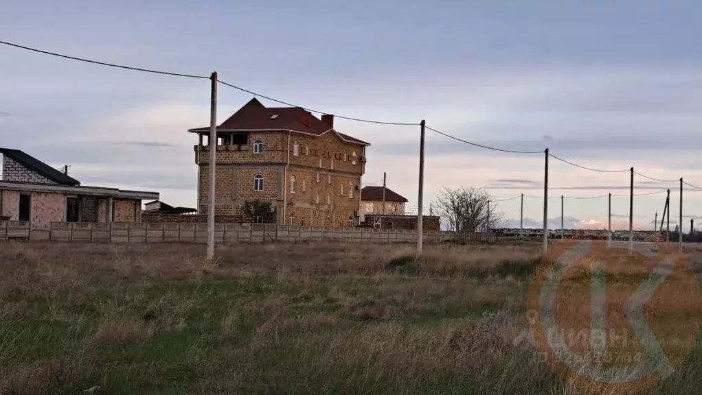 Участок в Крым, Сакский район, с. Штормовое  (6.0 сот.) - Фото 2