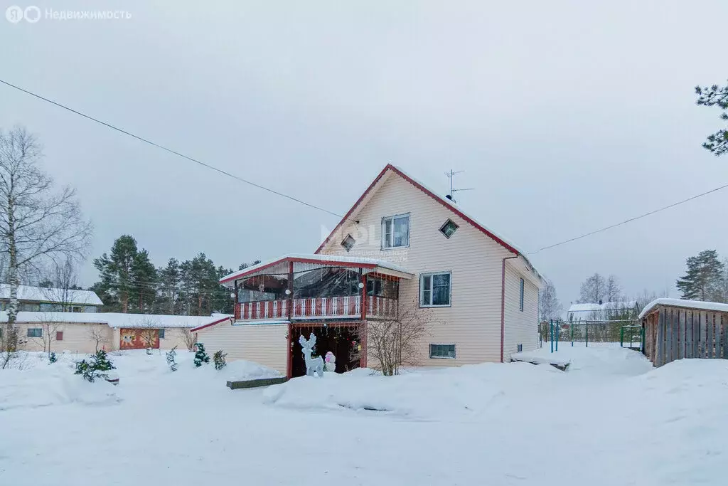 Дом в село Деревянное, улица Новосёлов, 9Б (247.7 м) - Фото 1