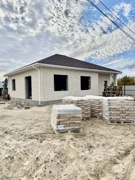 Дом в Волгоградская область, Волгоград Зоологическая ул. (102 м) - Фото 2
