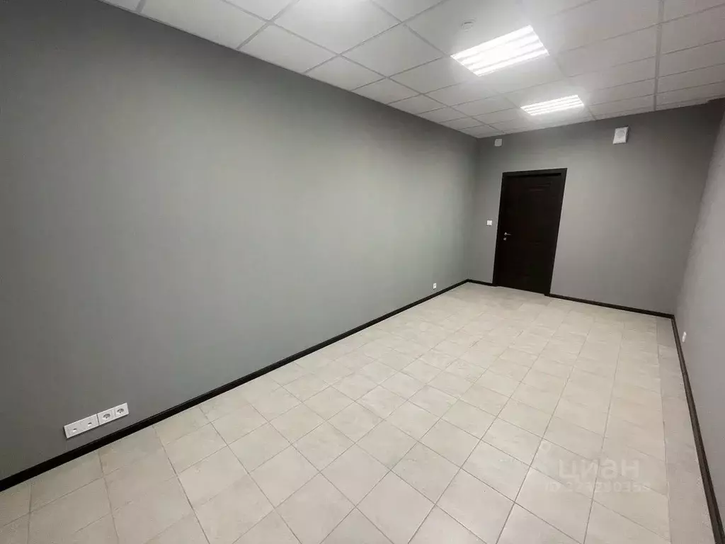 Офис в Свердловская область, Екатеринбург ул. Шефская, 1А (18 м) - Фото 2