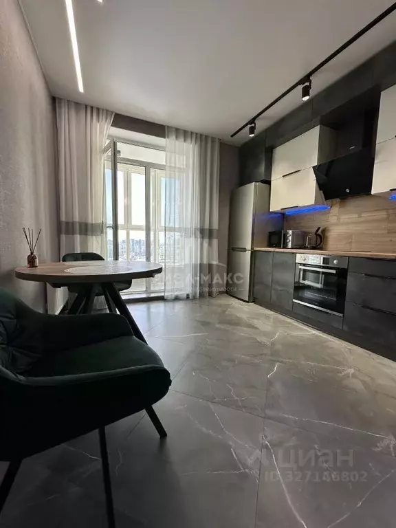 1-к кв. Брянская область, Брянск ул. Горбатова, 18 (42.0 м) - Фото 1