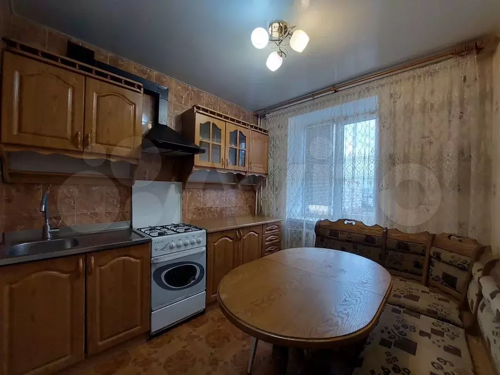 1-к. квартира, 40 м, 8/10 эт. - Фото 0