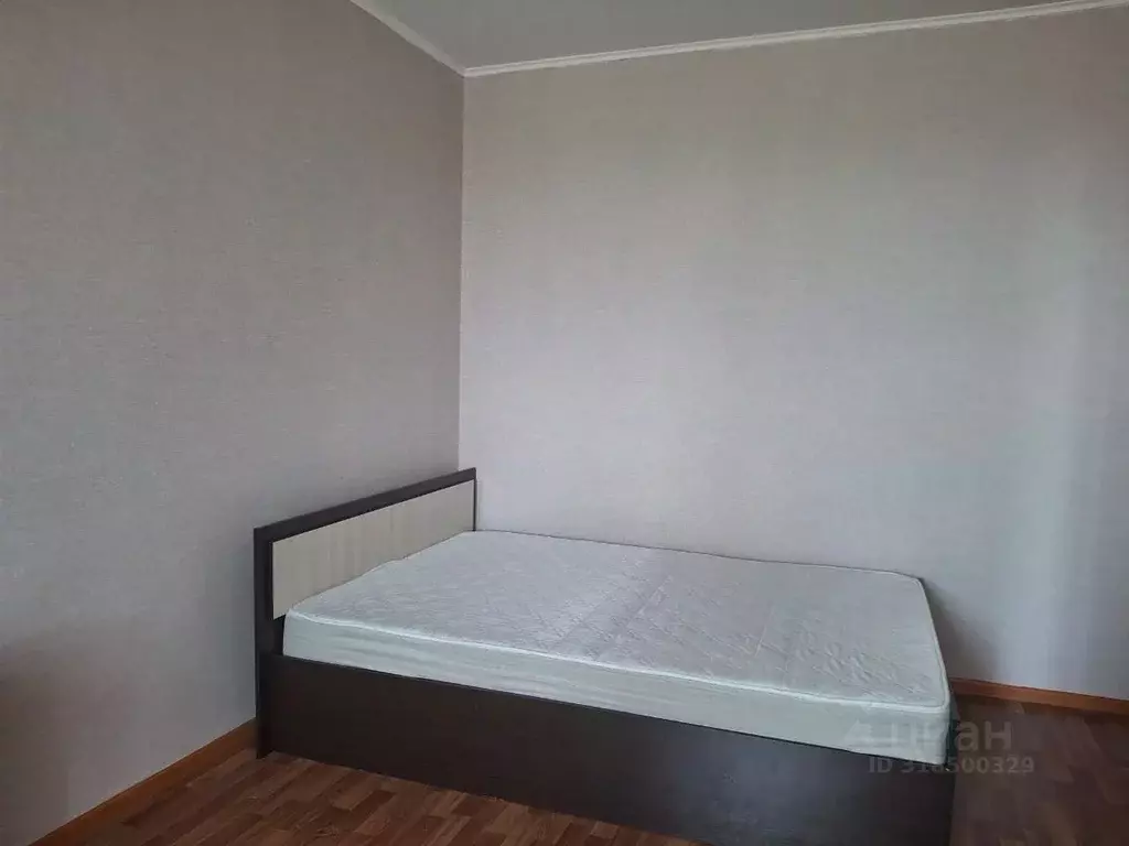 1-к кв. Курская область, Курск просп. Вячеслава Клыкова, 52 (38.0 м) - Фото 1
