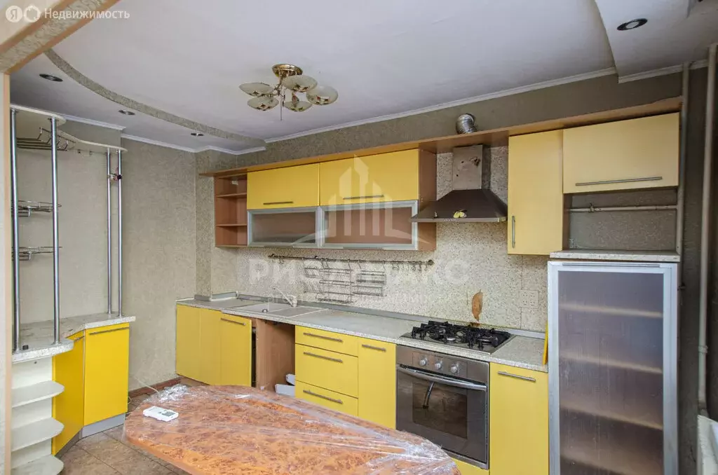 3-комнатная квартира: Брянск, Бежицкий район, Комсомольская улица, 18 ... - Фото 1