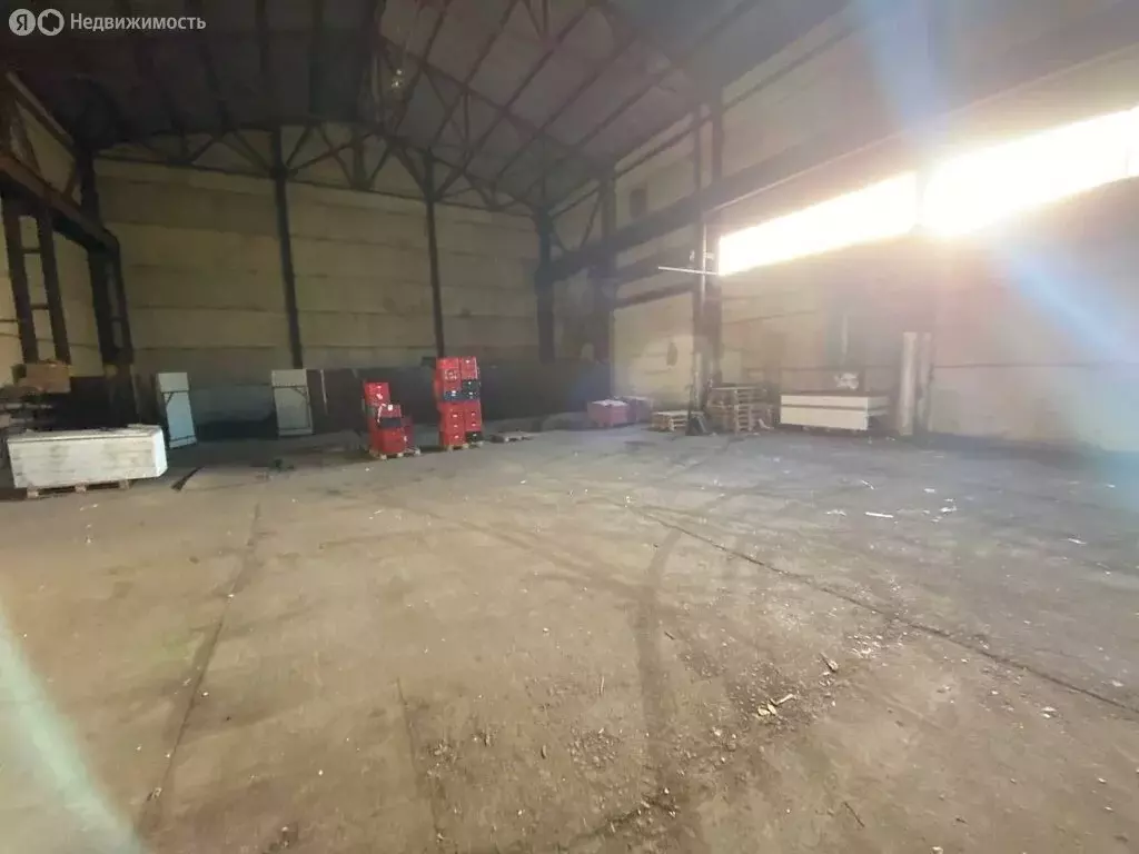 Склад (840 м) - Фото 1