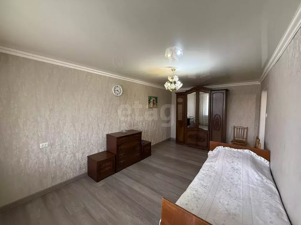 1-к кв. Северная Осетия, Владикавказ ул. Бзарова, 13 (37.0 м) - Фото 1