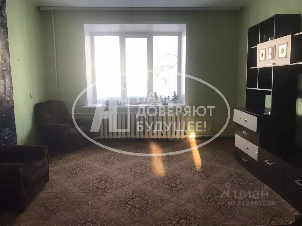 3-к кв. Пермский край, Губахинский муниципальный округ, Углеуральский ... - Фото 1