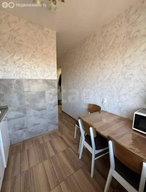 3-комнатная квартира: Иркутск, улица Розы Люксембург, 305 (60 м) - Фото 2