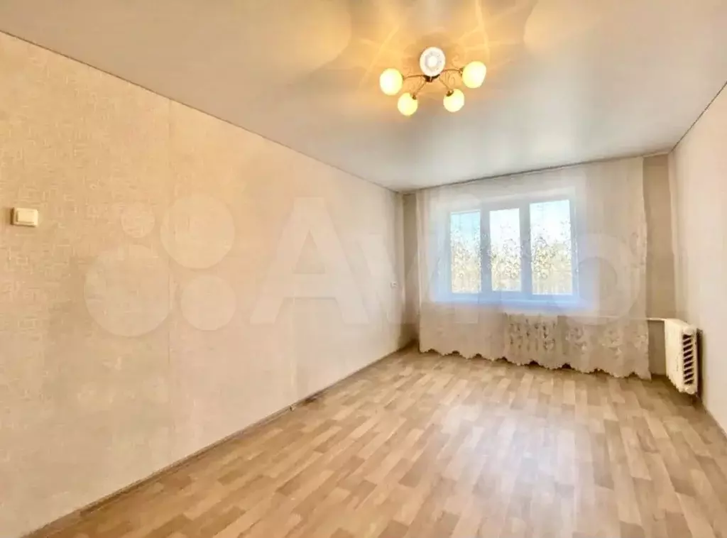 Комната 17,8 м в 1-к., 5/5 эт. - Фото 0