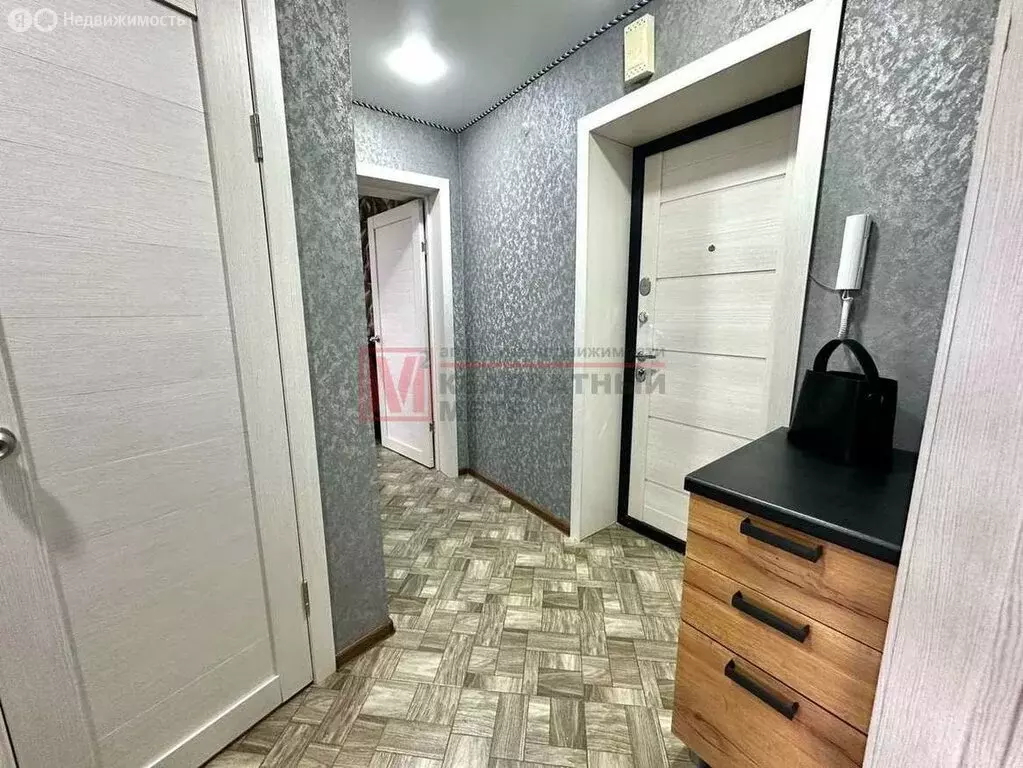 2-комнатная квартира: Старый Оскол, микрорайон Приборостроитель, 24А ... - Фото 1