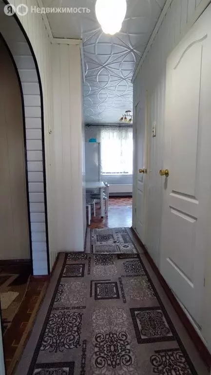 3-комнатная квартира: Саяногорск, микрорайон Заводской, 57 (64.7 м) - Фото 2