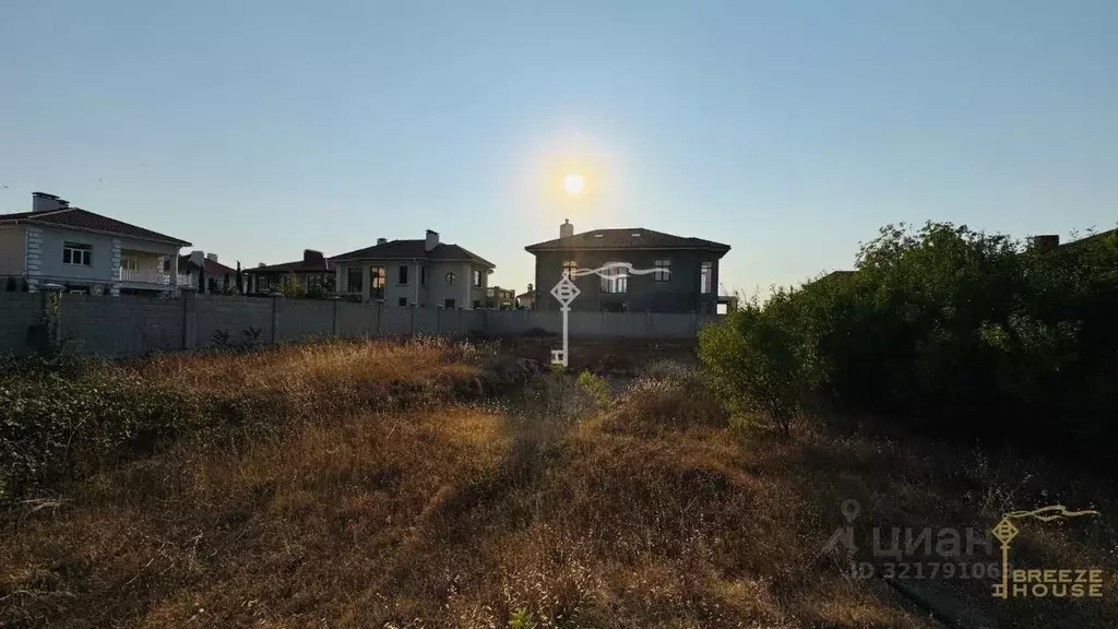 Участок в Севастополь наб. Андрея Первозванного (8.3 сот.) - Фото 0