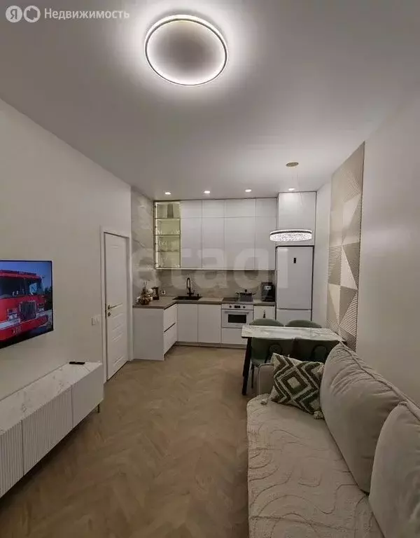 3-комнатная квартира: Сыктывкар, Тентюковская улица, 320к1 (54.9 м) - Фото 1
