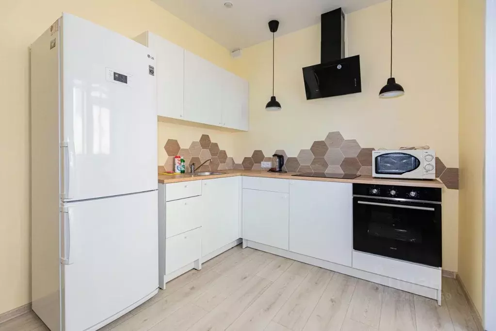 2-к кв. Амурская область, Благовещенск ул. Горького, 40 (45.0 м) - Фото 1