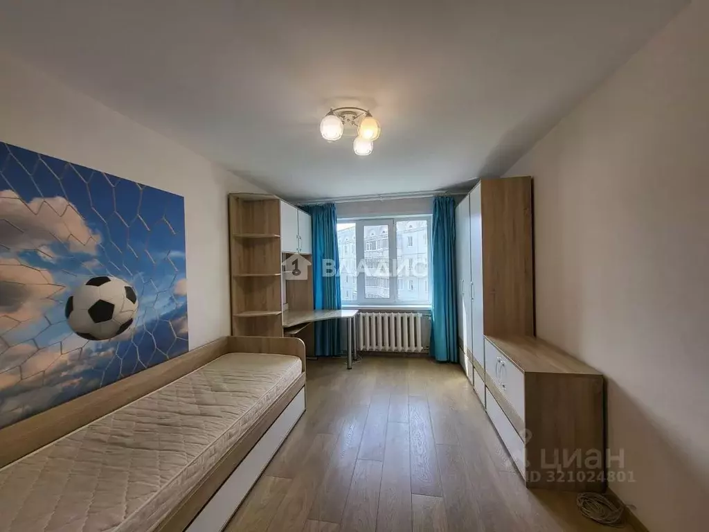 3-к кв. Коми, Сыктывкар ул. Ветеранов, 2 (71.0 м) - Фото 1