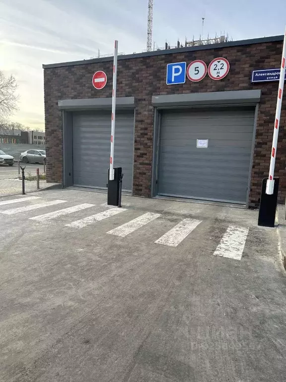 Гараж в Московская область, Красногорск ул. Александровская, 4 (13 м) - Фото 1