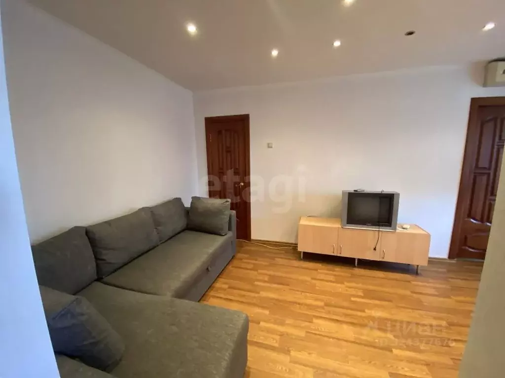 2-к кв. Тюменская область, Тюмень ул. Мельникайте, 78 (44.0 м) - Фото 1