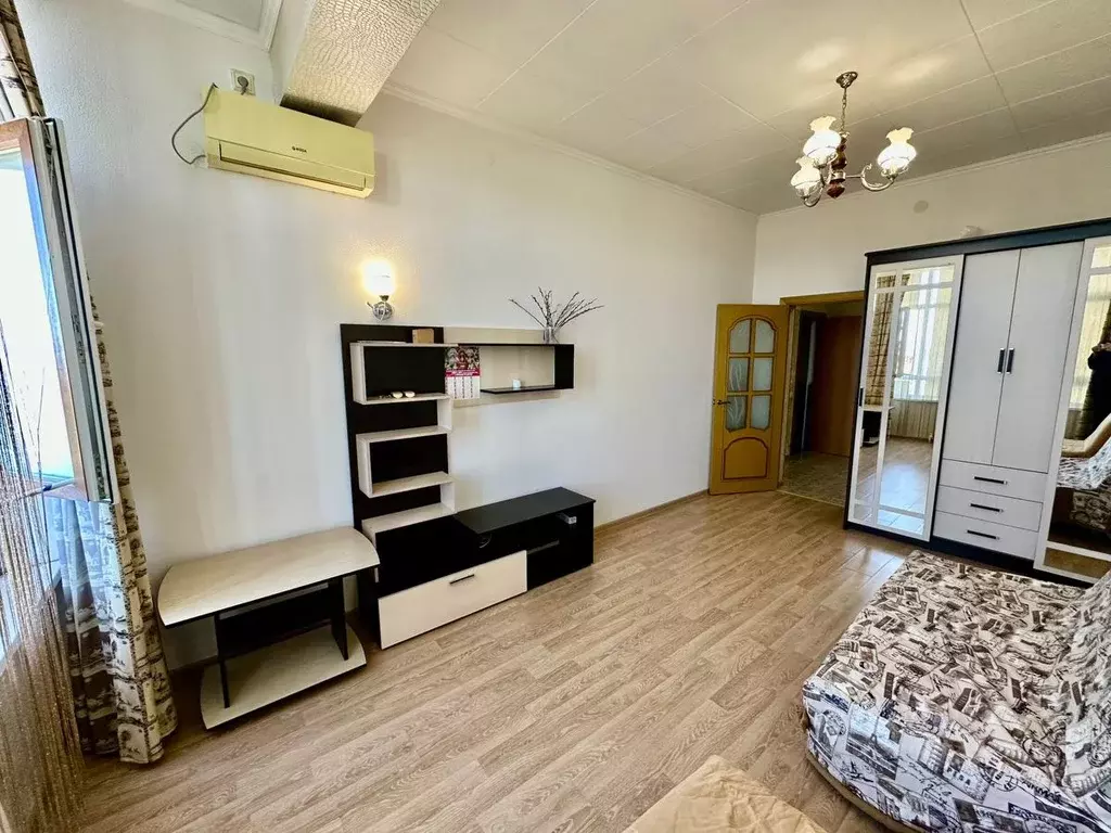 1-к кв. Краснодарский край, Геленджик Курортная ул., 14А (42.0 м) - Фото 2