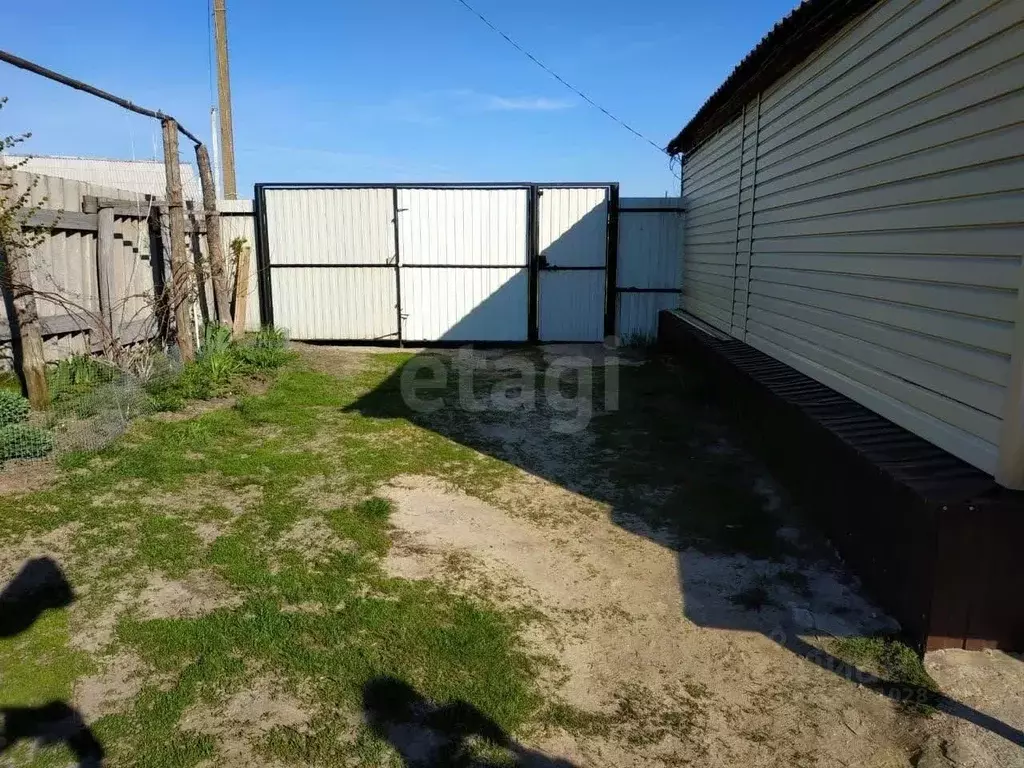 Дом в Белгородская область, Старооскольский городской округ, с. ... - Фото 1