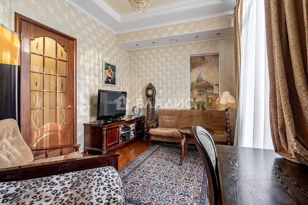 3-к кв. Санкт-Петербург Кемская ул., 1 (137.0 м) - Фото 1