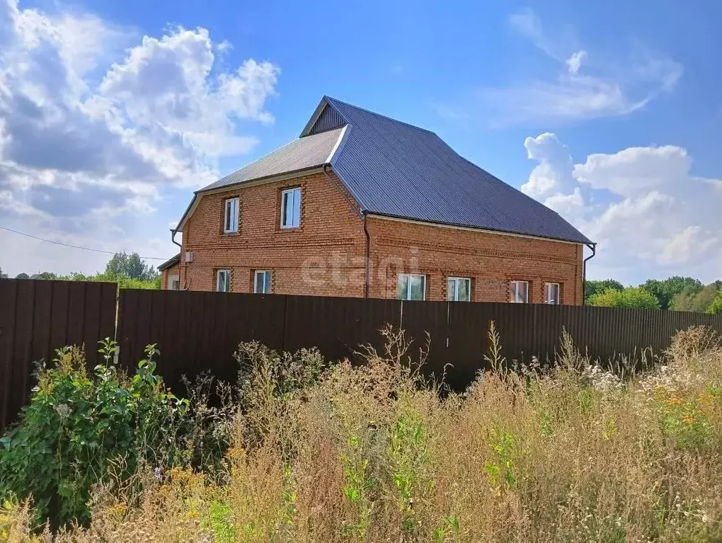 Дом в Мордовия, Кочкуровский район, с. Булгаково ул. Артемова, 4 (215 ... - Фото 1