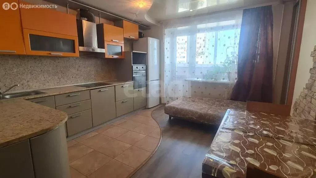 1-комнатная квартира: Тюмень, Таврическая улица, 9Б (46.2 м) - Фото 1