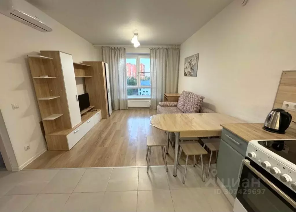 2-к кв. Московская область, Люберцы ул. Летчика Ларюшина, 4к1 (42.0 м) - Фото 1