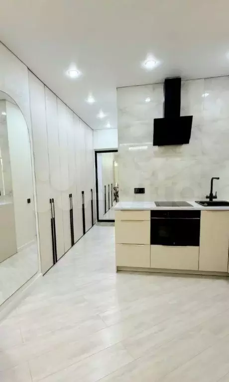 Квартира-студия, 30 м, 22/24 эт. - Фото 1