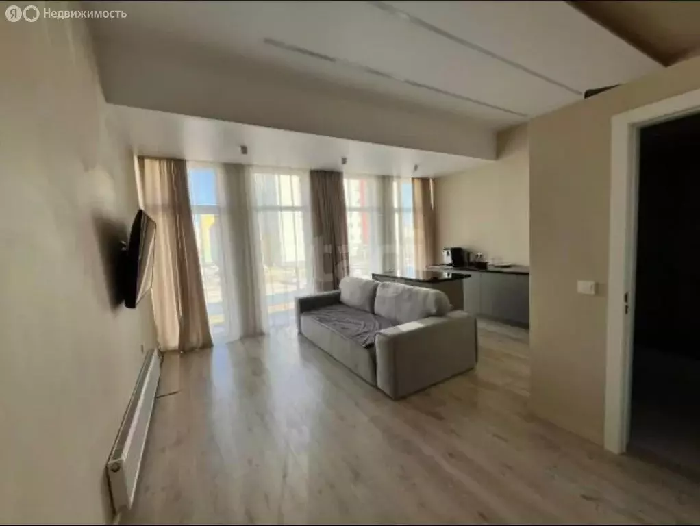 Квартира-студия: Якутск, улица Феликса Кона, 32/2 (31 м) - Фото 1