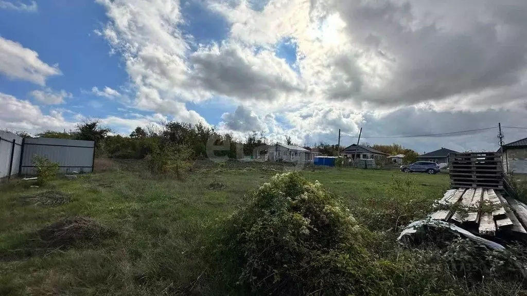 Участок в Крым, Симферопольский район, Перовское с/пос, с. Молочное ... - Фото 2