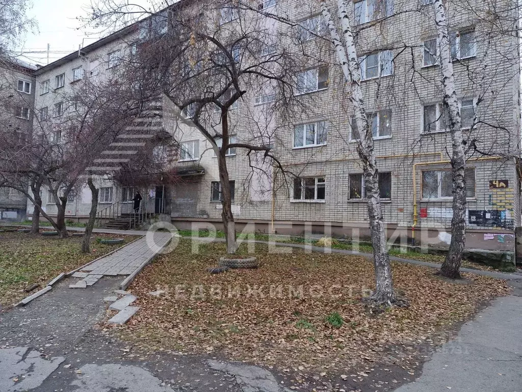 Комната Свердловская область, Екатеринбург пер. Короткий, 4А (13.0 м) - Фото 2