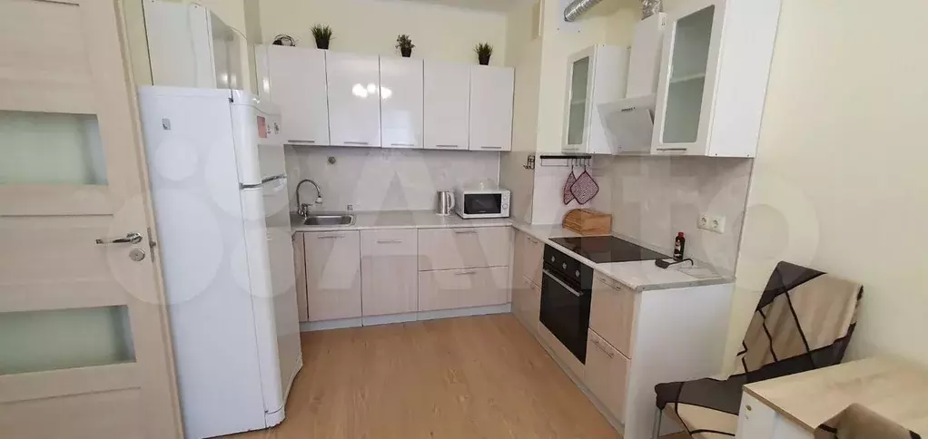 1-к. квартира, 45 м, 3/13 эт. - Фото 0