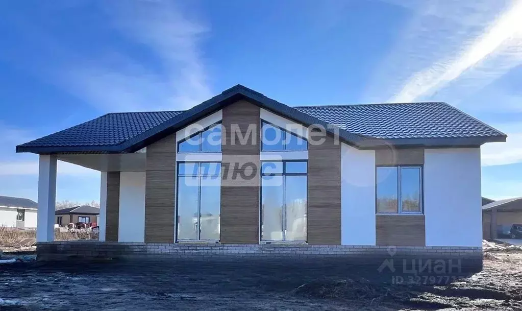 Дом в Алтайский край, Первомайский район, с. Фирсово ул. Ивана ... - Фото 1